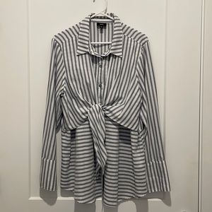 Mossimo button down top